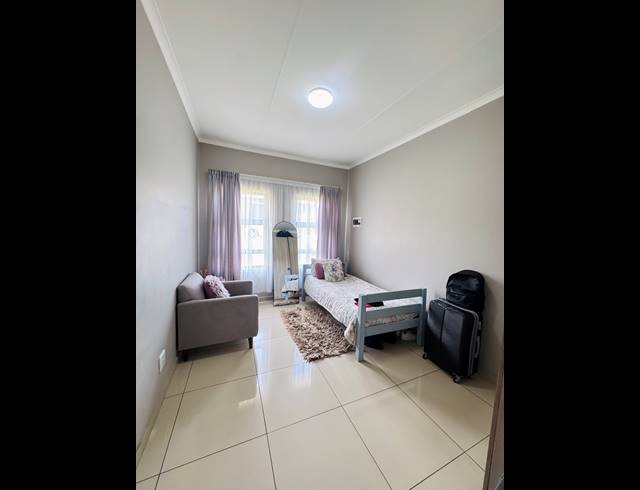 3 BEDROOM TOWNHOUSE FOR SALE IN WITBANK EXT 10